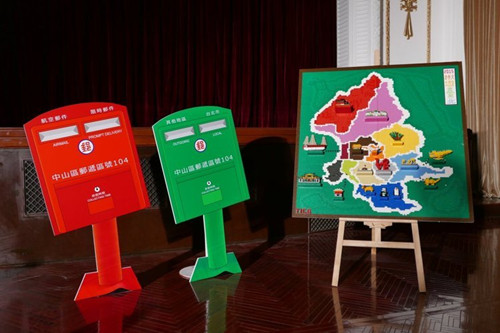 邀陸客微游臺(tái)北歪腰郵筒“分身”到上海(圖)