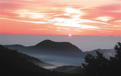 ��ɽ���_����߹���c��ӑՓ���ǹ��c������^��