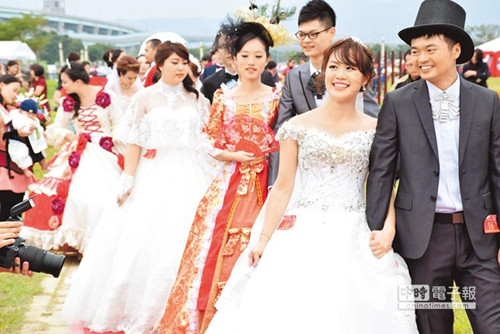 �±����k����(li��n)�ϻ�Y�ٌ����˹ŵ��b�磨�D��