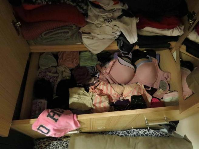 ���Ќ�͵��(l��i)��Ů�Ã�(n��i)��ѝ�����R�ղ��ڹ�����