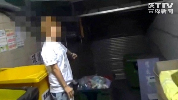 女子伙同男友掐死11月大女兒并剪尸 5子女生父全不同 女子伙同男友掐死11月大女兒并剪尸 5子女生父全不同