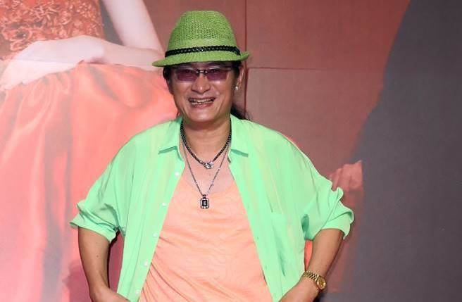 被指是“臺(tái)獨(dú)”分子 黃安微博氣憤回?fù)簦▓D) 被指是“臺(tái)獨(dú)”分子 黃安微博氣憤回?fù)簦▓D)