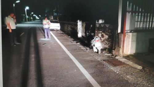 ��ƺ�l(f��)���ڽ�5�˳ֵ����𿳂��ݼپ��죨�D��