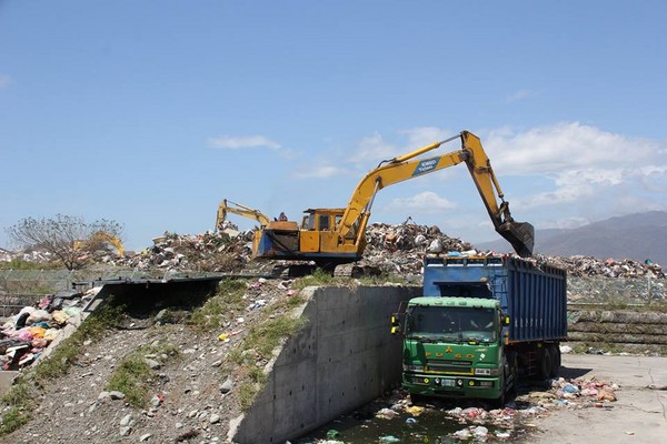 尼伯特風(fēng)災(zāi)致臺東垃圾量暴增 3600噸超焚化負(fù)荷 尼伯特風(fēng)災(zāi)致臺東垃圾量暴增 3600噸超焚化負(fù)荷