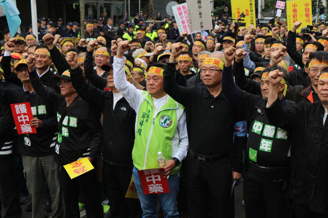 �_(t��i)��(d��ng)����������ŭ��ˎ������ǧ�˰������l(w��i)������