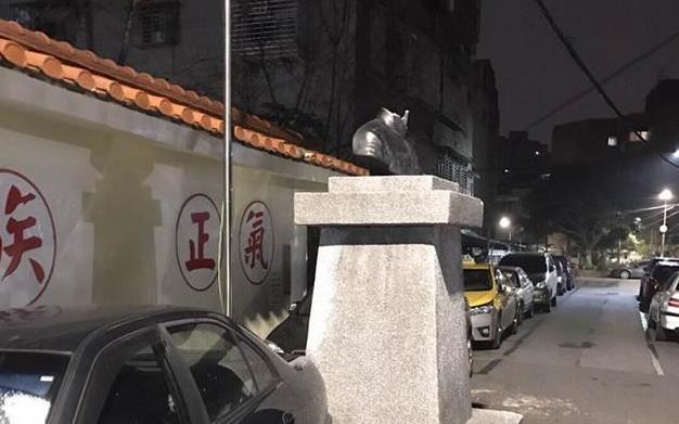 �����^����������ҹ�ֵ����Y��ʯ�~�񣨈D��