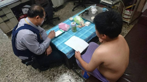 ������·߅�l(f��)�F(xi��n)һ����ͯ��ಲ���� �s�o�����ɳ������_(t��i)����(li��n)�ψ�(b��o)��ӛ�����ڵ�/�z