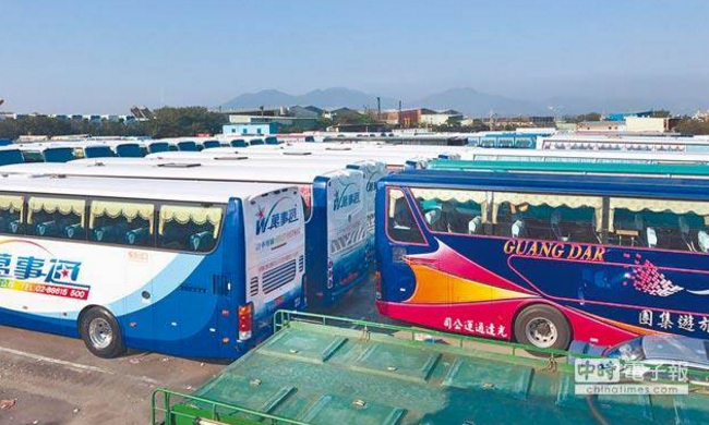 �±�ǧƺͣ܇��(ch��ng)���[܇���ȇ`�ˡ���ֻ���L(f��ng)���Օ�����