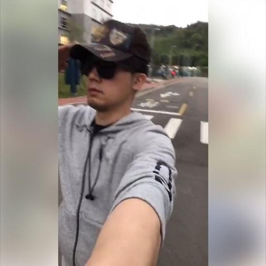 һ����������J���_������������߅��߅ֱ����(�DƬ��Դ��Ę��)