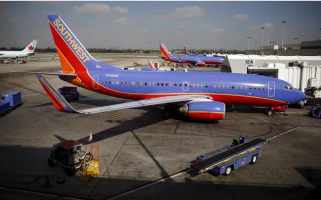 ����(gu��)ͬ�԰�H�ǙC(j��)�r(sh��)�⺽�չ�˾�T��ҕ