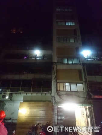 臺(tái)灣女作家曹燕婷深夜自焚身亡 留遺囑交代后事 臺(tái)灣女作家曹燕婷深夜自焚身亡 留遺囑交代后事