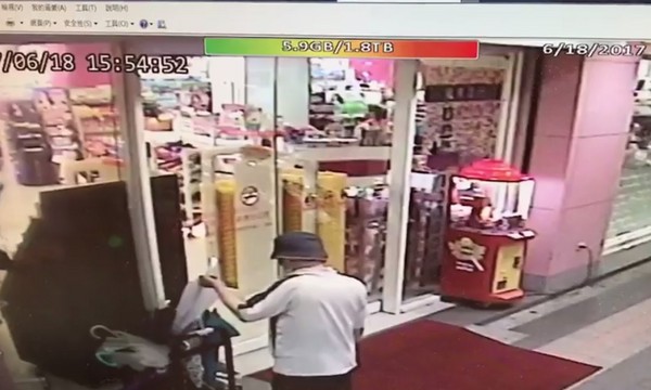 �_(t��i)�������S�����Ƃ�Q�e�˺Â� ���W(w��ng)�ѹ������D��