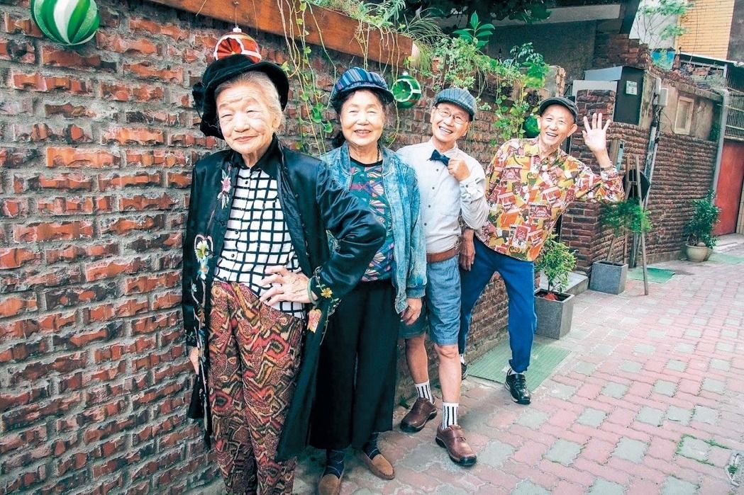 �ط�18�q��70�q��������׃��r(sh��)��ģ���Č��棨�D��