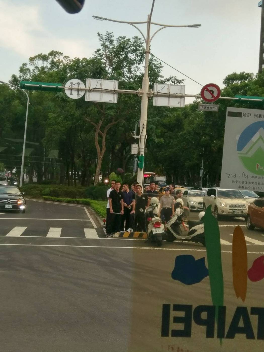 ���_������늏S�B�m(x��)���C(j��)���°�߷��ڽ�ͨ��̖��ȫ�������DƬ��Դ���_����(li��n)�ψ󡷣�