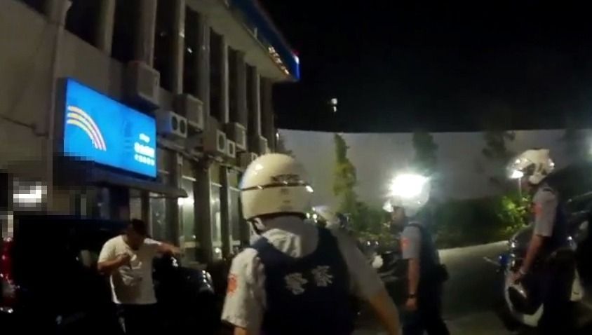 �ֲ����������Ӛ���ǰŮ�Ѻ��c���������Ԛ�