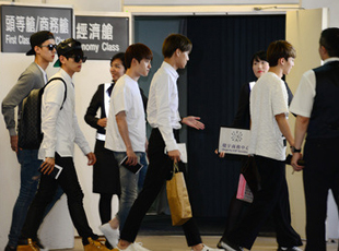 EXO���_(t��i)�_�� �ձ���۷۽z�s���_(t��i)��ӭ��ż��