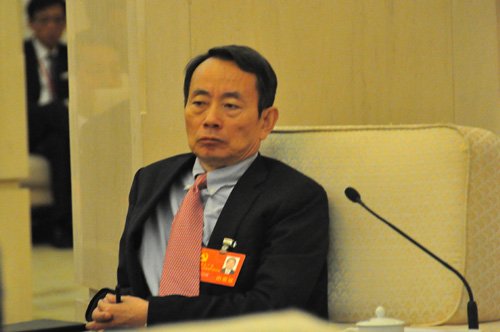 ��ʯ��ϵ��һ��5�����`�o���� ������(j��ng)�v�н���