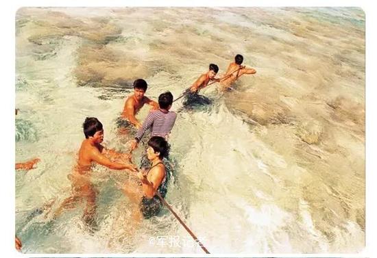 ��܊�L(zh��ng)�v���Ϻ��ؽ�����:���Ͻ�����(g��)�º�ͯ���