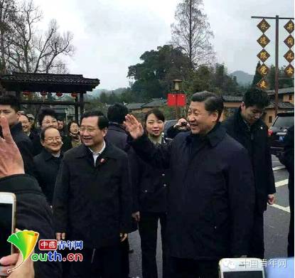 2��2�����Ϸ���С�ꡱ����(x��)��ƽ����������ɽ��������Ⱥ����