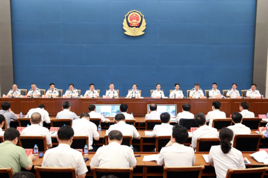 郭聲琨:抓緊完善公安執(zhí)法標(biāo)準(zhǔn)細(xì)則切實做到文明執(zhí)法