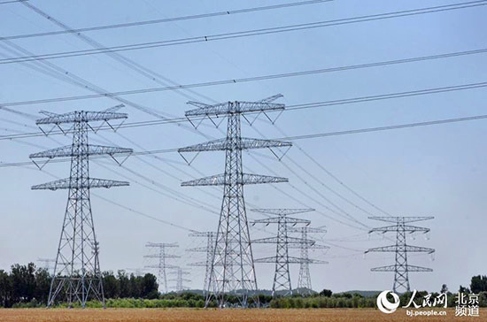 【治國理政新實踐·內(nèi)蒙古篇】內(nèi)蒙古:大力發(fā)揚"蒙古馬"精神 著力推進(jìn)供給側(cè)改革