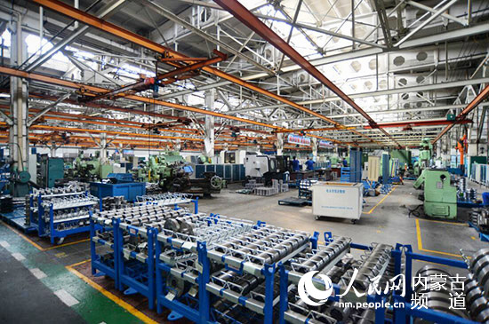 【治國理政新實踐·內(nèi)蒙古篇】內(nèi)蒙古:大力發(fā)揚"蒙古馬"精神 著力推進(jìn)供給側(cè)改革