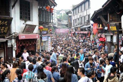 �ؑc�����ڹ��(zh��n)���c��(n��i)��ɽ�˺������A��ӛ�� ���� �z