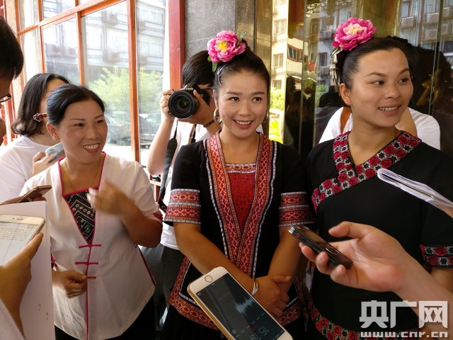 【網(wǎng)絡(luò)媒體走轉(zhuǎn)改】不忘初心見(jiàn)證湖南小康之路 【網(wǎng)絡(luò)媒體走轉(zhuǎn)改】不忘初心見(jiàn)證湖南小康之路