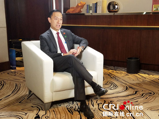 ӡ��Ͷ�Y�f(xi��)�{(di��o)ί�T��(hu��)��ϯ���W(xu��)��(x��)�Ї�(gu��)��(j��ng)�(y��n) �������ݽ�(j��ng)��(j��)