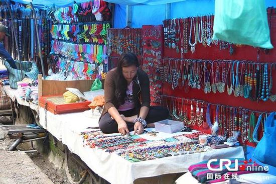 美媒揭達(dá)賴集團(tuán)危機(jī) 年輕人不再熱衷搞“藏獨(dú)” 美媒揭達(dá)賴集團(tuán)危機(jī) 年輕人不再熱衷搞“藏獨(dú)”