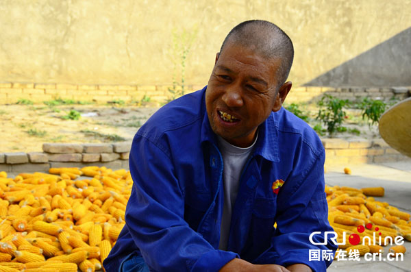 【網(wǎng)絡(luò)媒體走轉(zhuǎn)改】精準(zhǔn)扶貧助農(nóng)民脫困 王海和他的奔小康之路 【網(wǎng)絡(luò)媒體走轉(zhuǎn)改】精準(zhǔn)扶貧助農(nóng)民脫困 王海和他的奔小康之路