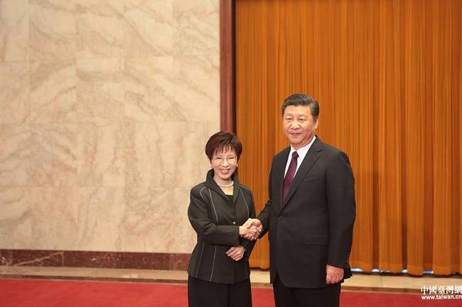 �ڰ����ڣ���(x��)���(hu��)����̖(h��o)�����M(j��n)�h��e�b��Ϳ