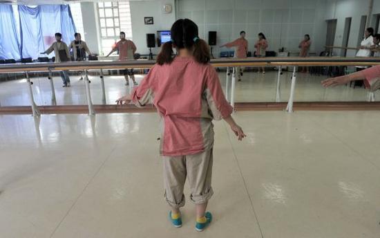 外媒:中國精神疾病患者超1億 多數(shù)未接受過治療 外媒:中國精神疾病患者超1億 多數(shù)未接受過治療