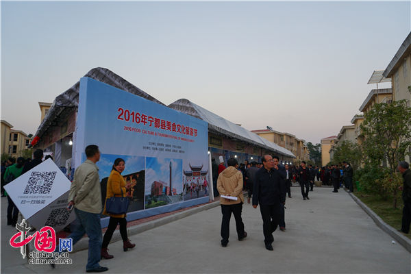 ��������������(li��n)�W(w��ng)+��׌�υ^(q��)���߳�ȥ ��ɫ�a(ch��n)Ʒ����֪