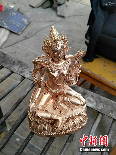 ����ָ���@��߀δ��ɵġ�18���ָߵķ�����Vӛ��,���һ��(g��)���ֹ������@����Ʒ������Ҫһ��(g��)����,�����Ʒ�Ķ��r(ji��)�����_(d��)��1.5�f(w��n)Ԫ�����¾W(w��ng)ӛ�� ������ �z