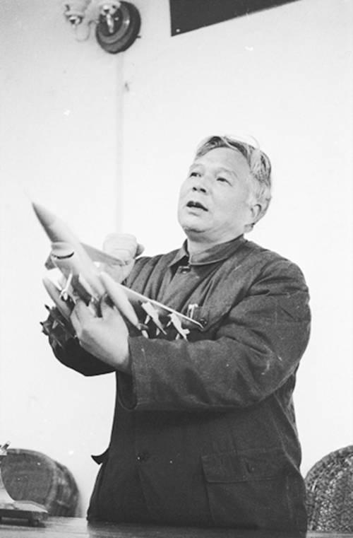 ��������ڽ�B��ʽ�����w�C(j��)�����c(di��n)