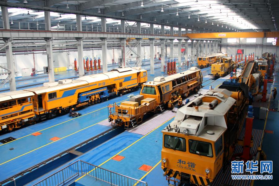 【網(wǎng)絡(luò)媒體走轉(zhuǎn)改】新時(shí)代的養(yǎng)路人:專治火車線路“疑難雜癥”