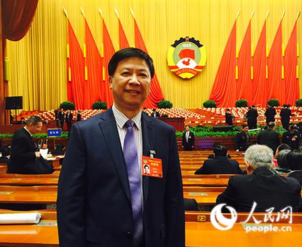 ȫ�����f(xi��)ί�T�����K��W��У�L�����c ����W(w��ng)ӛ�� �S�����z