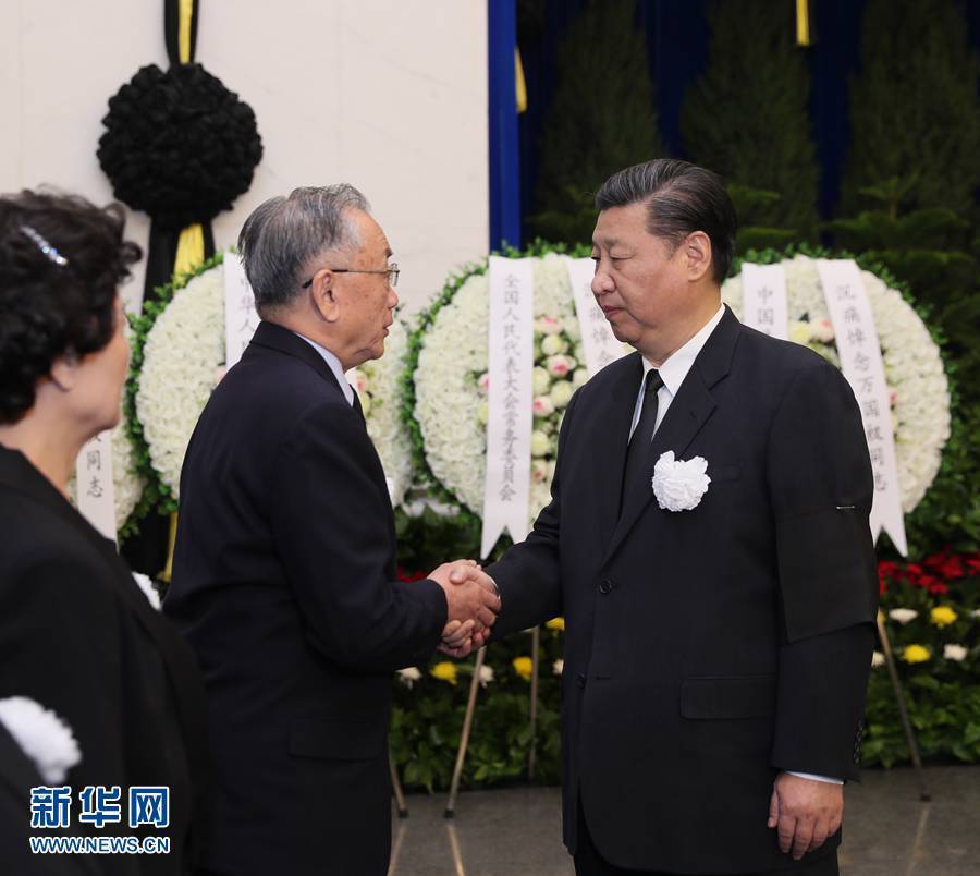 3��28�����f����ͬ־�z�w�ڱ����ˌ�ɽ������Ĺ��������ƽ�����½�������������ɽ�����ɽ�������������\����ǰ���ˌ�ɽ�̈́e���@������ƽ�c�f�����H����������ʾ����ο���� ���A��ӛ�� ���i �z