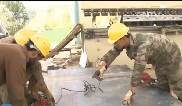 �����߿������ڸ������Ї�(gu��)�������(gu��)�W(xu��)��(x��)�C(j��)е������