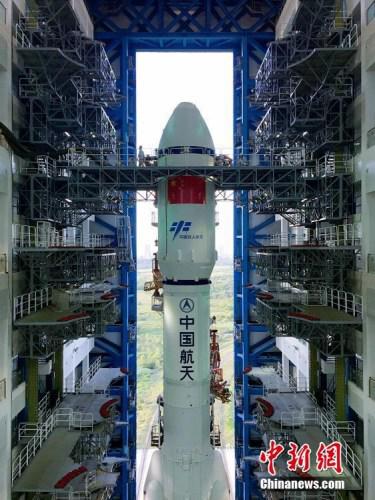 ��ֱ�D(zhu��n)�\�������ɣ���־��������һ̖���w���΄�(w��)��ʽ�M��l(f��)���A��������܊ �z