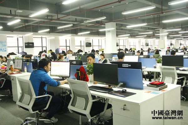 ���ƵZ�^�M���������۽���(sh��)��(j��)���F���^(q��)����(sh��)��(j��)С�(zh��n)�����v�w�ĳ��