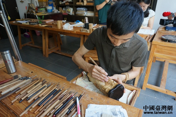 ������ɹ�ˇ��