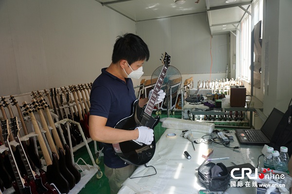 �DƬĬ�J(r��n)��(bi��o)�}_fororder_22