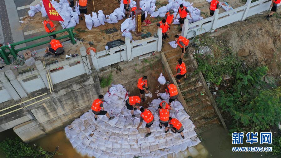 ����Ѵ���顤һ������D�Ļ���(d��ng)����1�����Ǒ�(zh��n)��ħ�����܊ĳ�ۘ�������һ�I����ӛ��