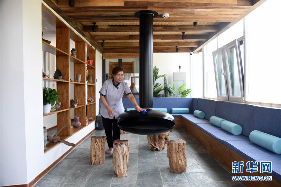 �����Aȫý�^�l�������҂���С������D�Ļ��ӣ���8���Ҹ�С���뮋�������R��������LС���®���