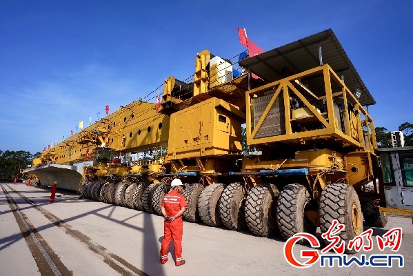 【發(fā)現(xiàn)最美鐵路】防東鐵路建設(shè)進(jìn)度過半 擘畫中越興邊富民發(fā)展藍(lán)圖