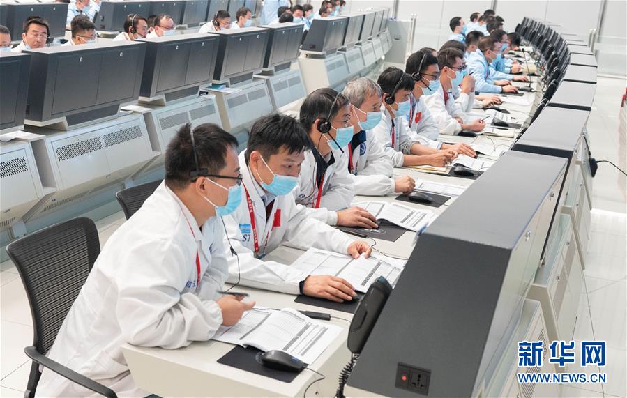 ���Ƽ�����3�����솖һ̖(h��o)��̽�y����������ՙC(j��)��(d��ng)