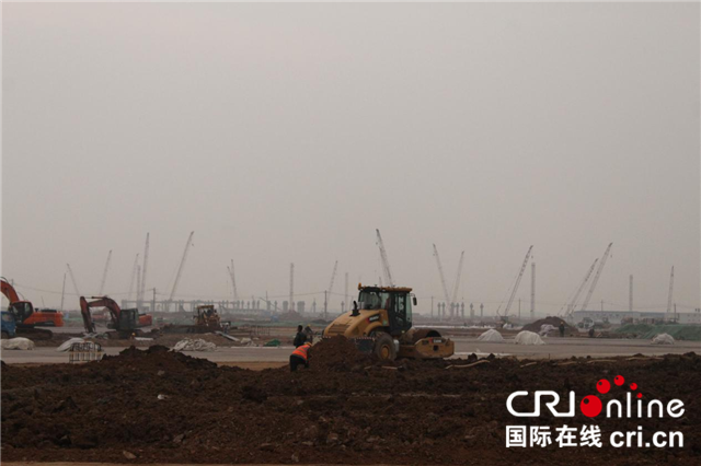 【櫻花又開放——疫后重振看湖北】“鋼城”到“港城” 湖北國際物流網(wǎng)從鄂州騰飛_fororder_圖片4