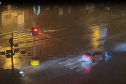 12���賿�����������Ĕz��